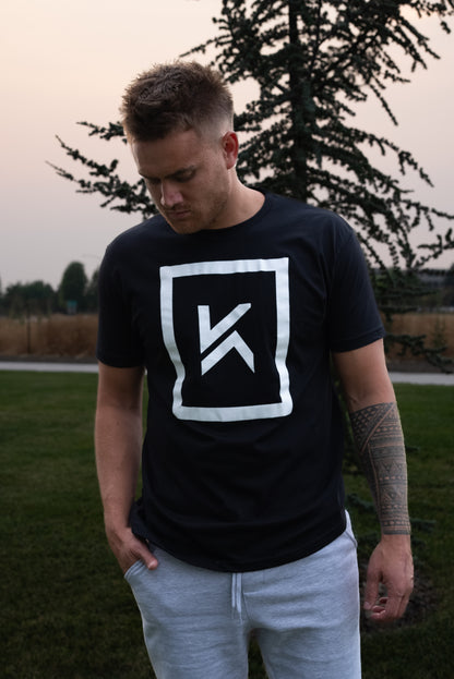 Kapono Logo Tee - Black